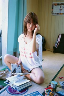 欧洲美女人色视频